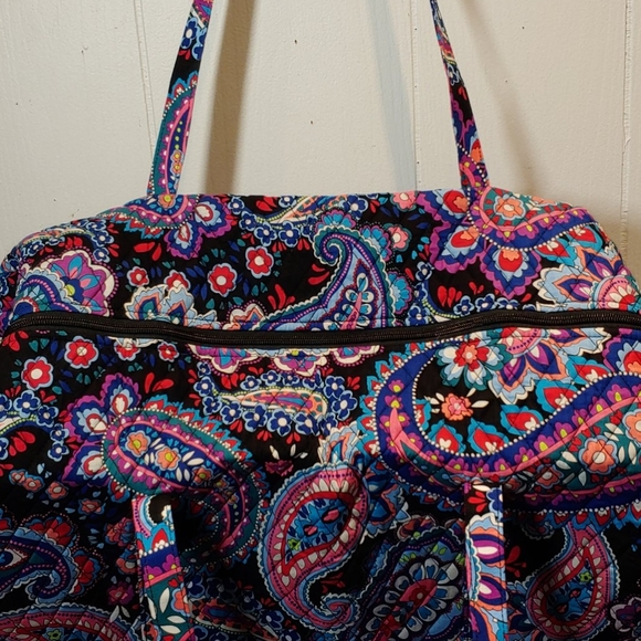 Vera Bradley Lg. Traveler Duffel Haymarket Paisley - Picture 5 of 8